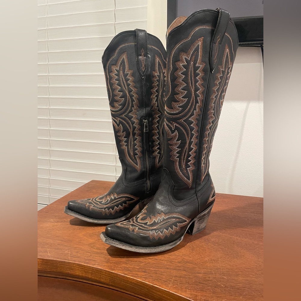 Ariat Casanova Womens Western Boots